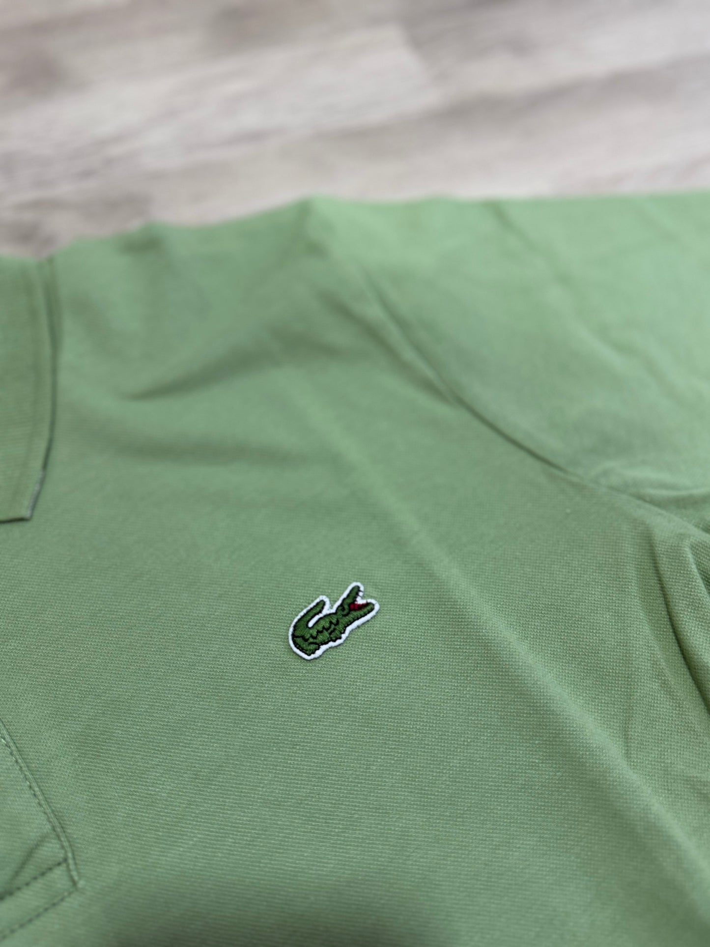 Lacoste kragna