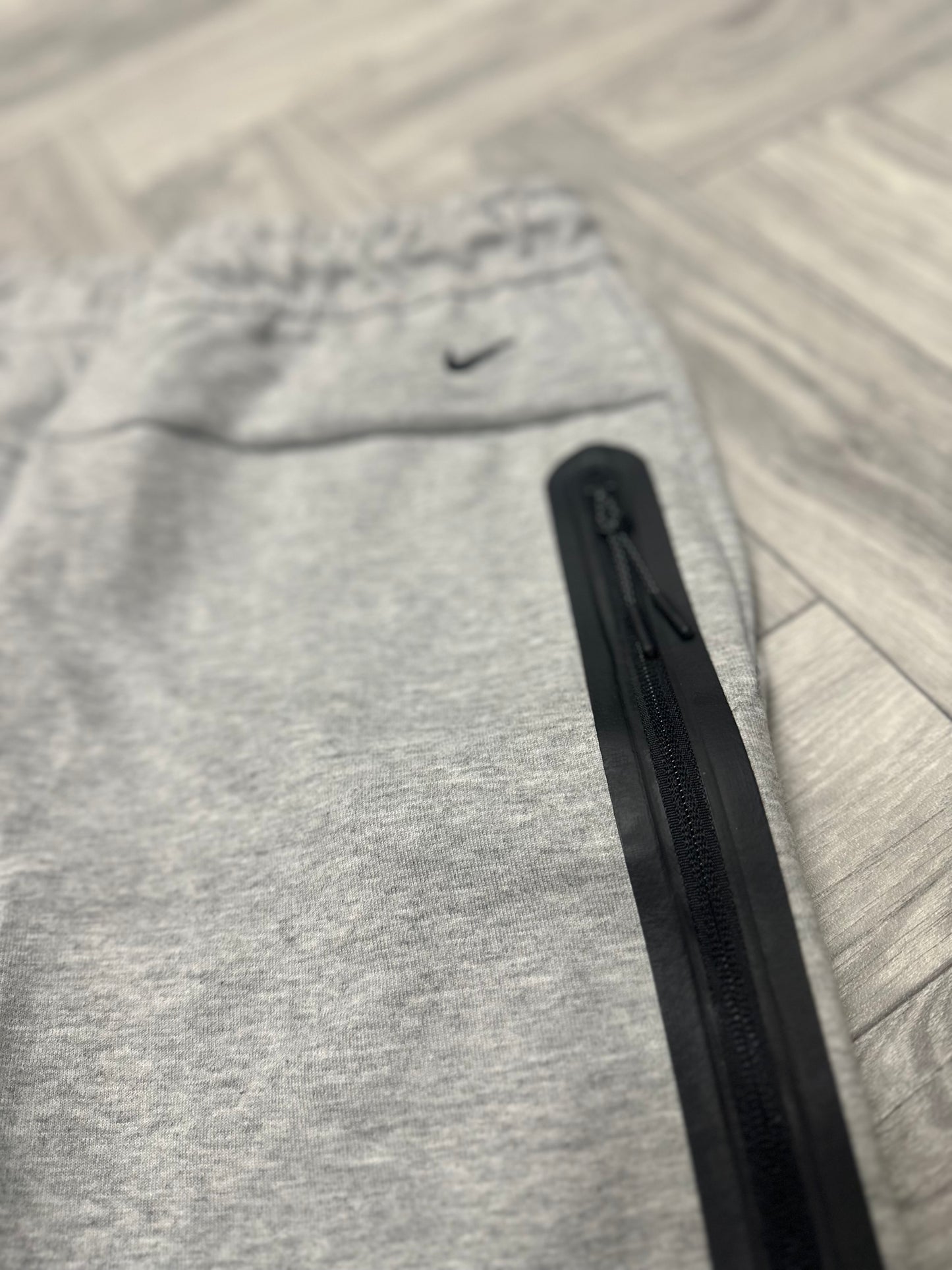Nike Tech Fleece šorc