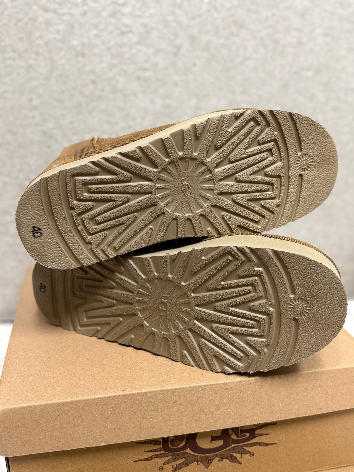 UGG Classic Ultra Mini