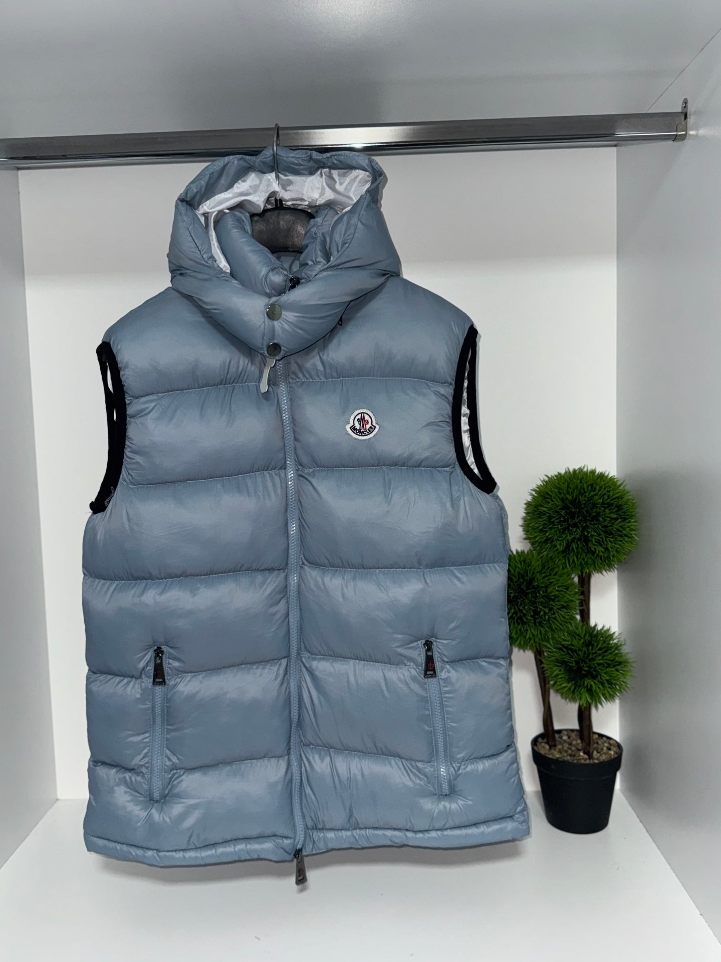 Moncler prsluk
