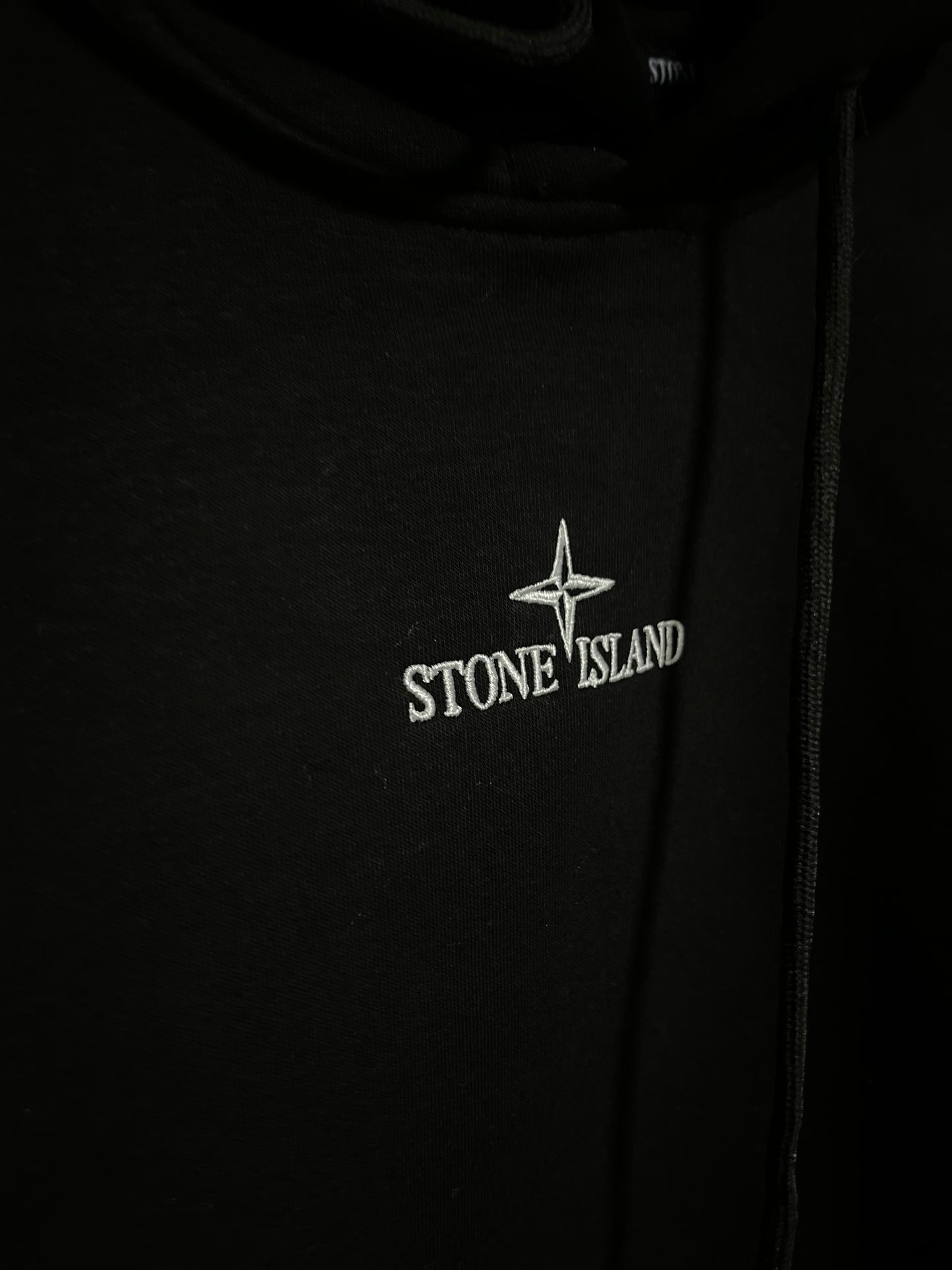 Stone Island futrovan duks