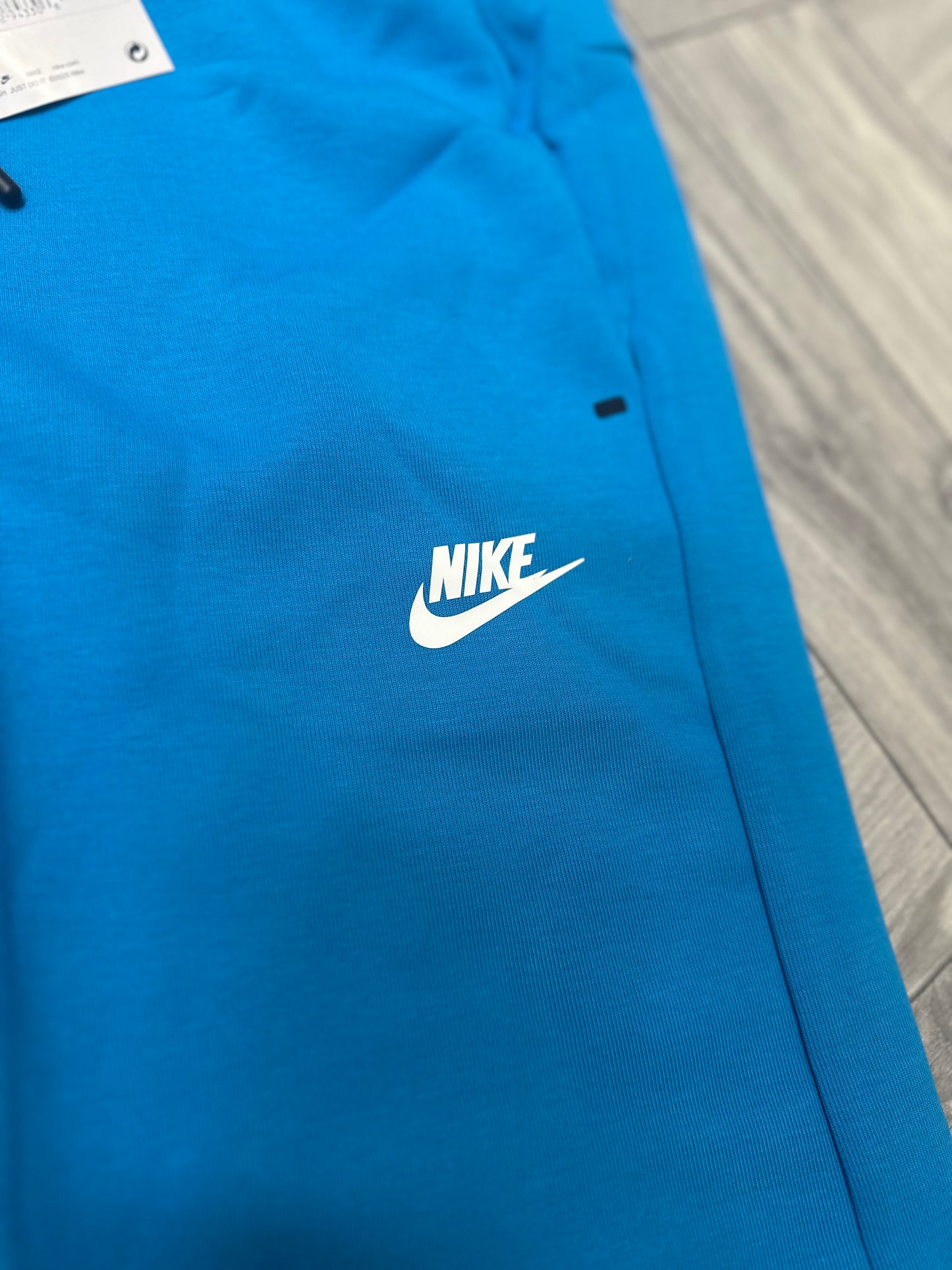 Nike Tech Fleece šorc