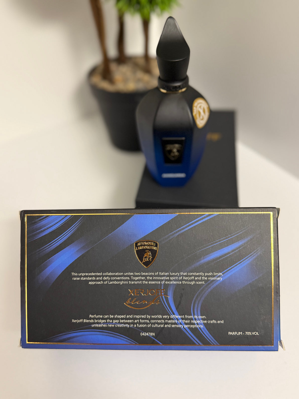 Lamborghini Avanguardia Eau De Parfum Spray 100ml 1/1 Parfem