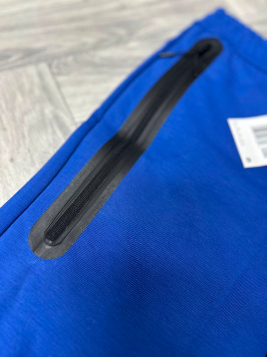 Nike Tech Fleece šorc
