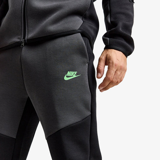 Nike Tech Fleece Trenerka