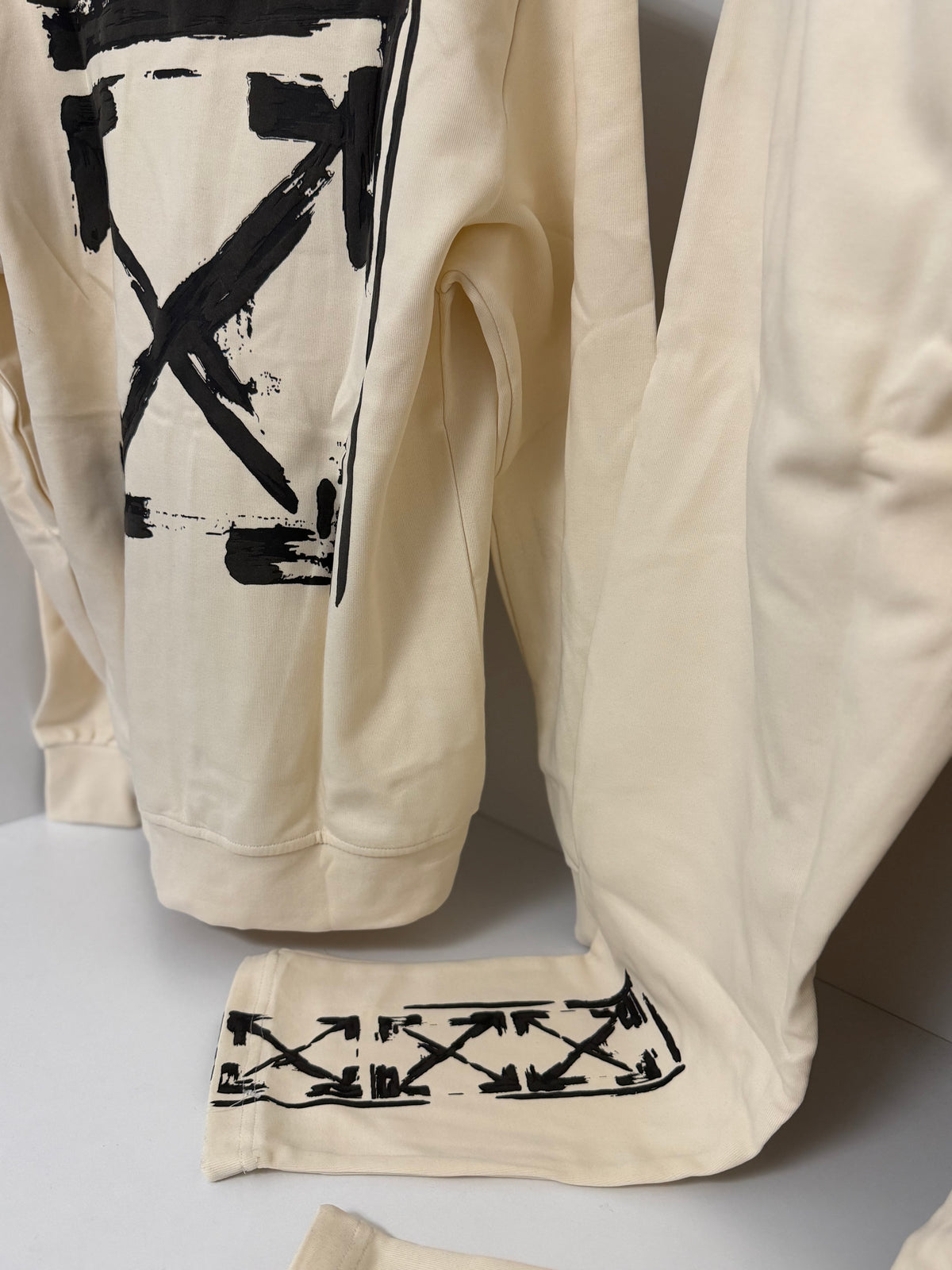 Off White Komplet Trenerka