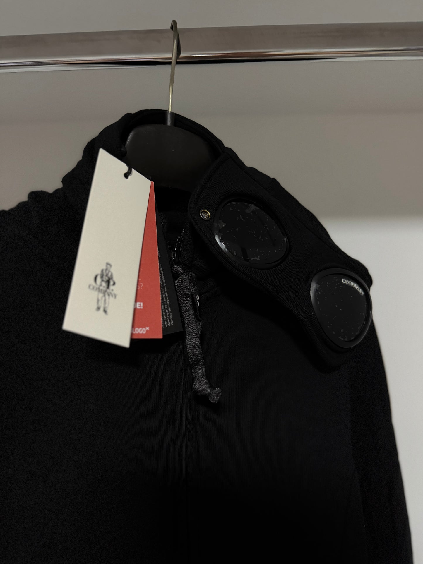 C.P. Company zip duks