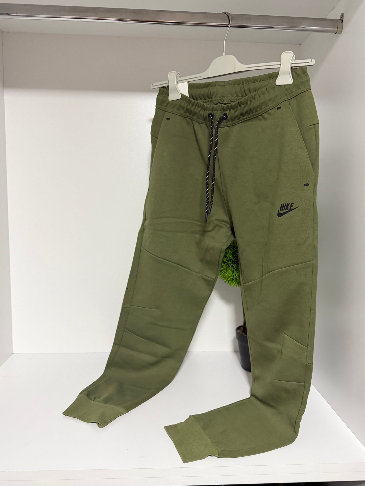 Nike Tech Fleece Trenerka 1/1