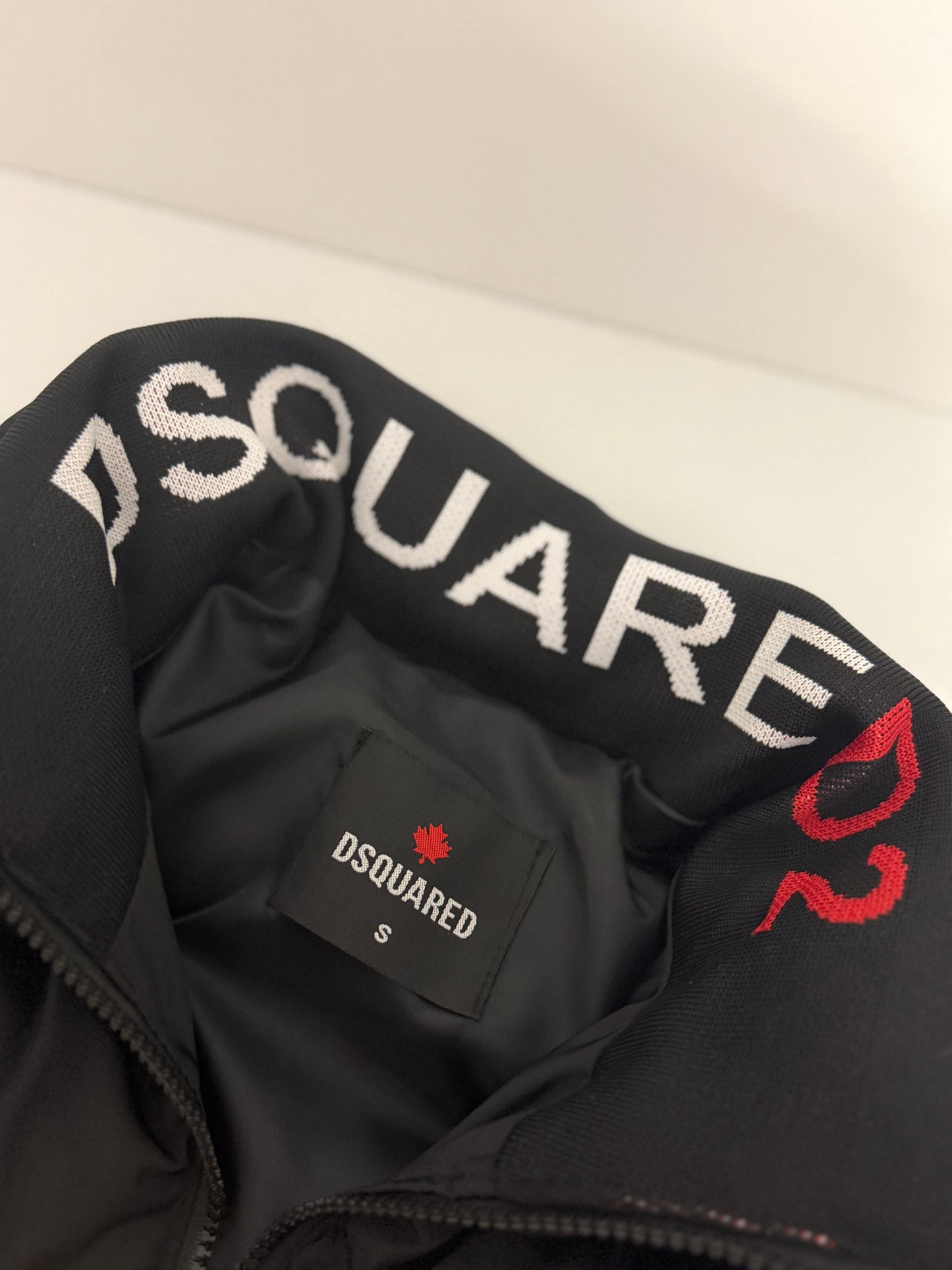 Dsquared2 prsluk