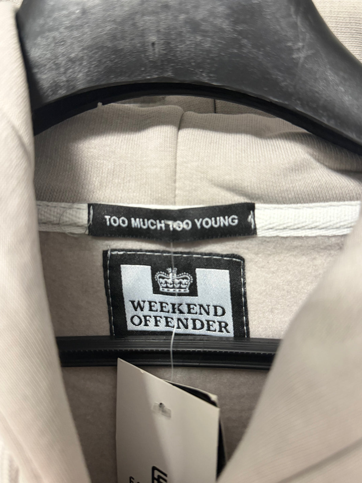 Weekend Offender futrovan duks