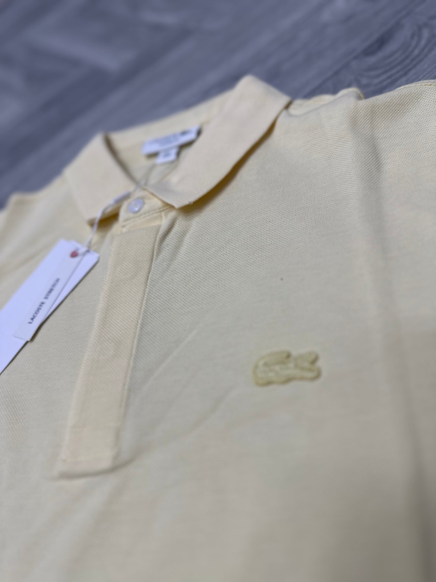 Lacoste kragna