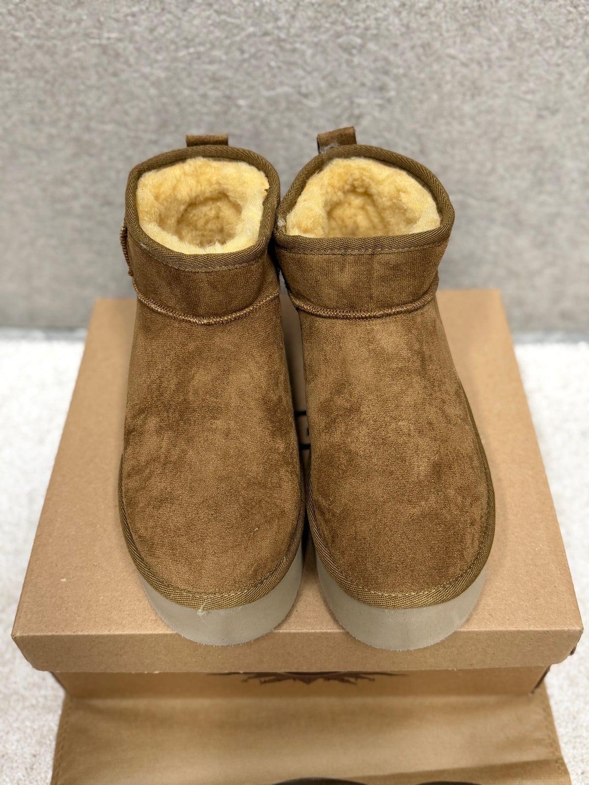 UGG Classic Ultra Mini