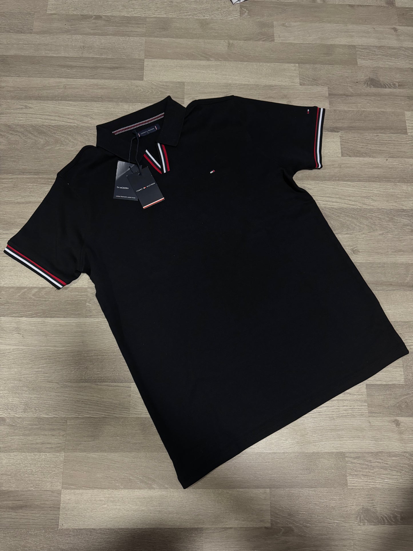 Tommy Hilfiger kragna