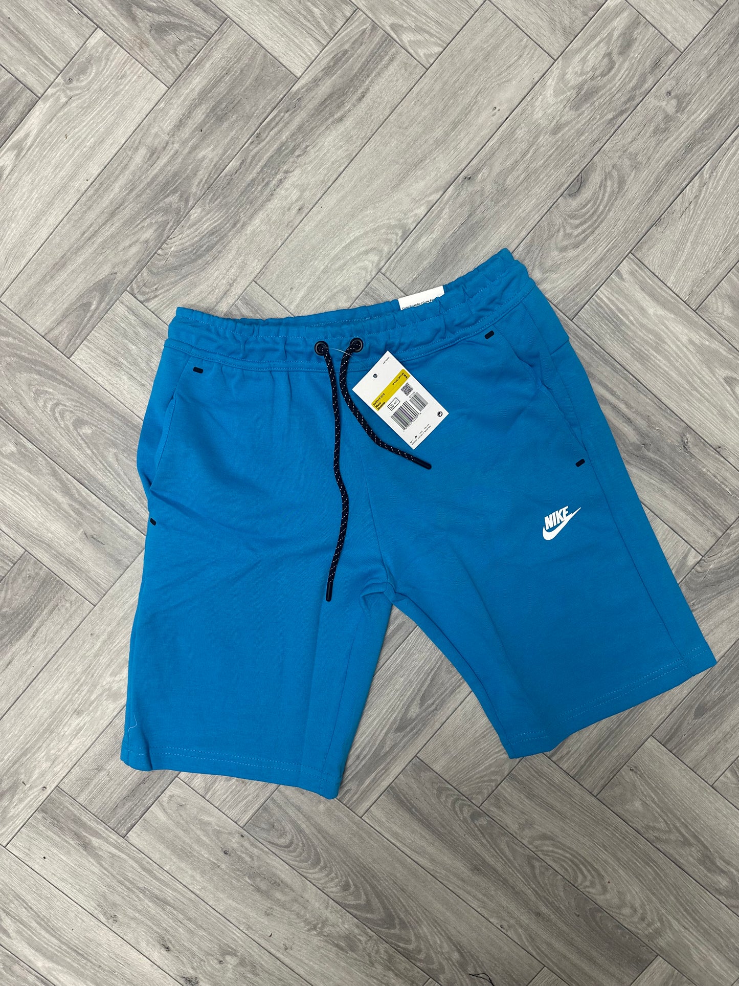 Nike Tech Fleece šorc