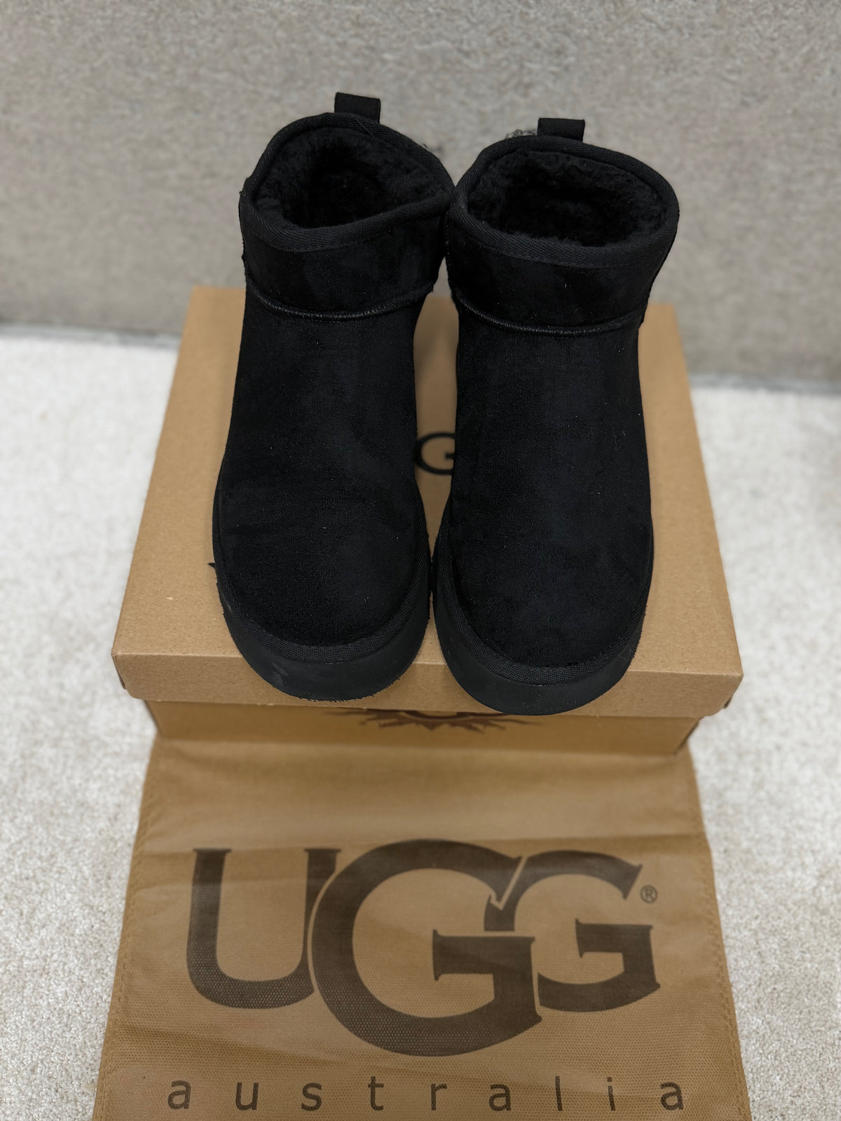 UGG Classic Ultra Mini