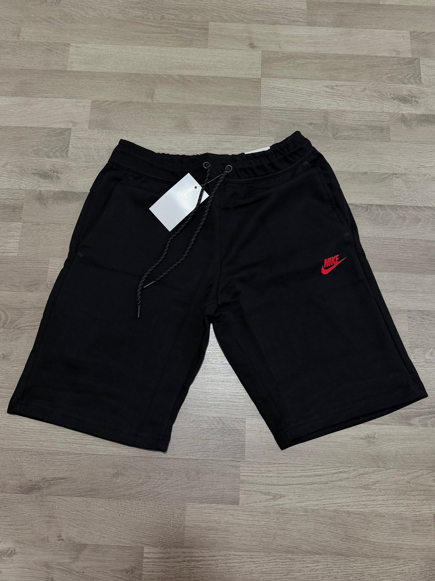 Nike Tech Fleece šorc