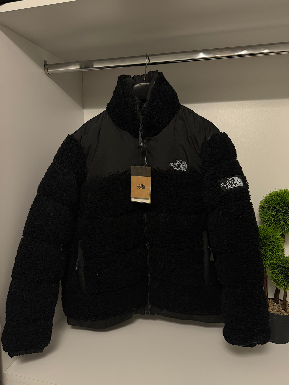 The North Face zimska jakna sa dva lica