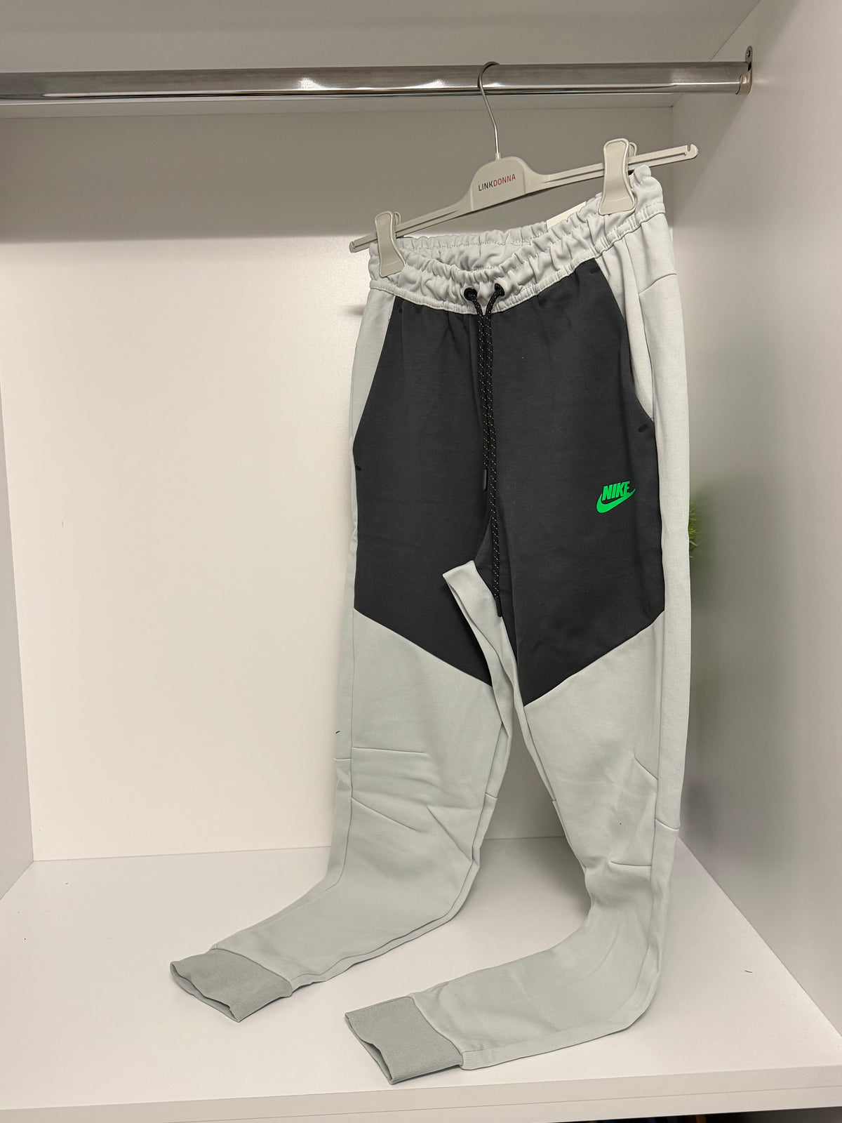 Nike Tech Fleece Trenerka 1/1