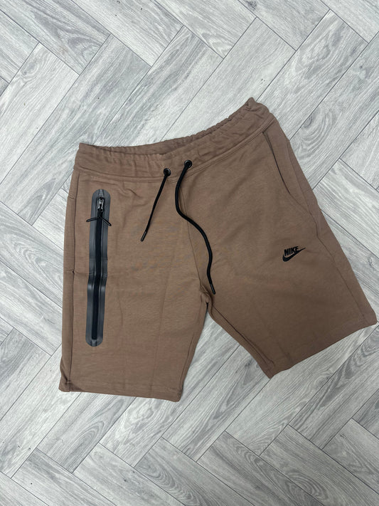 Nike Tech Fleece šorc