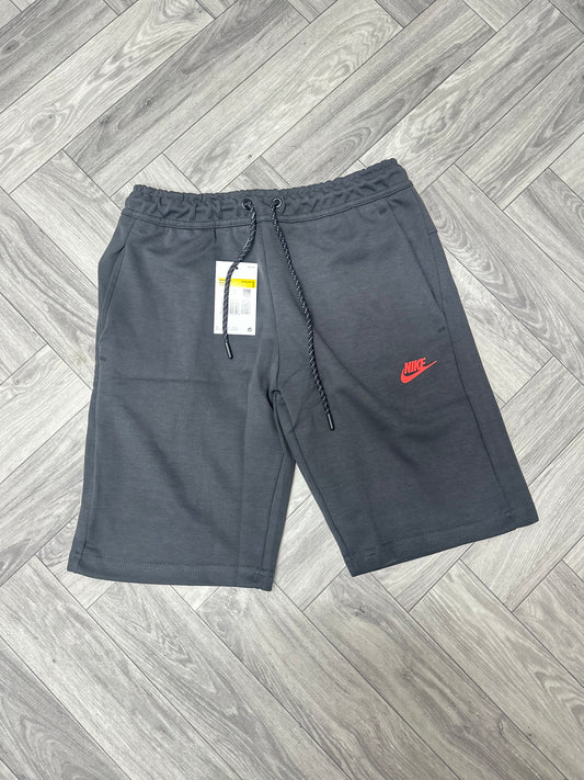 Nike Tech Fleece šorc