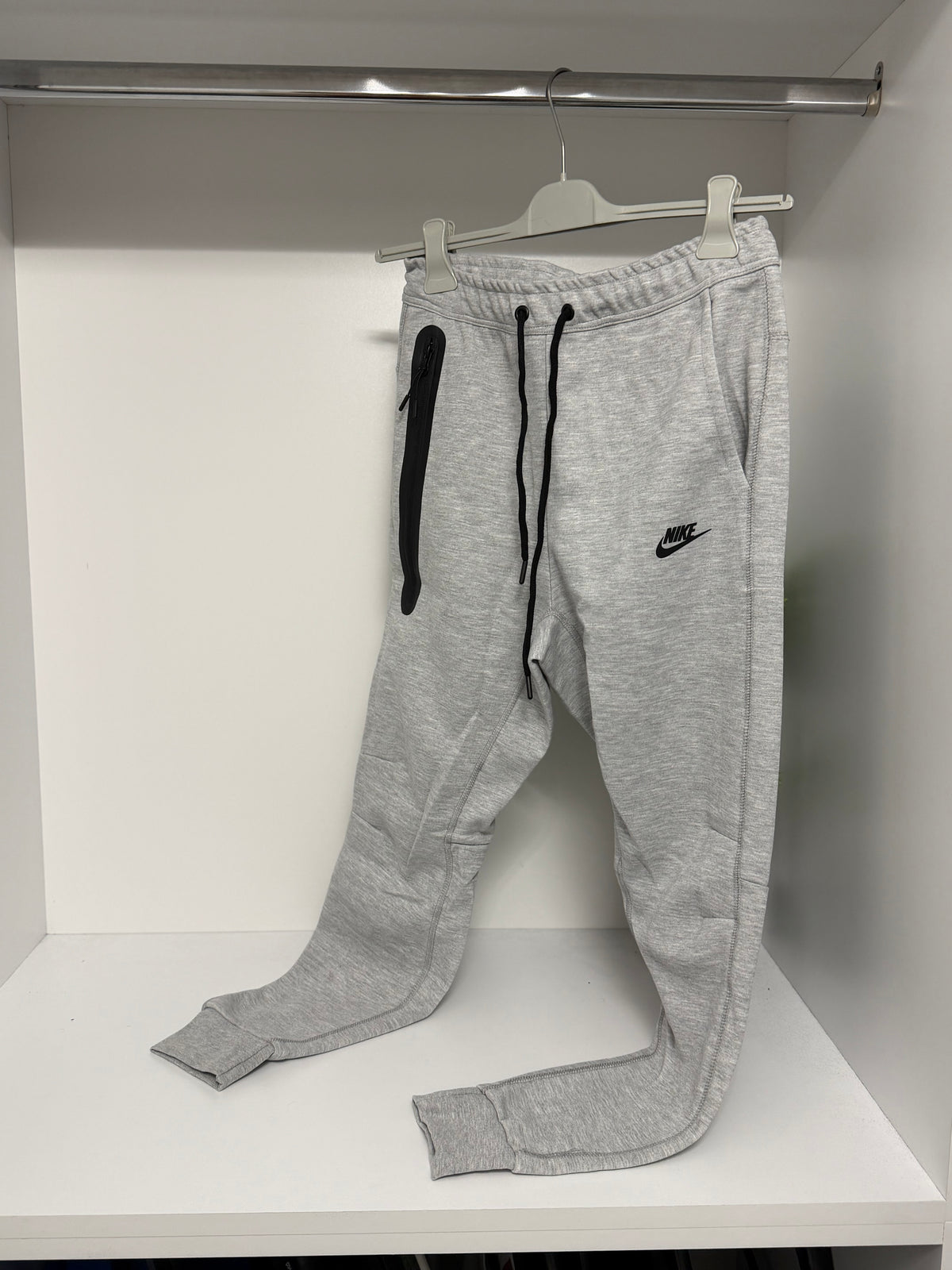 Nike Tech Fleece Trenerka 1/1
