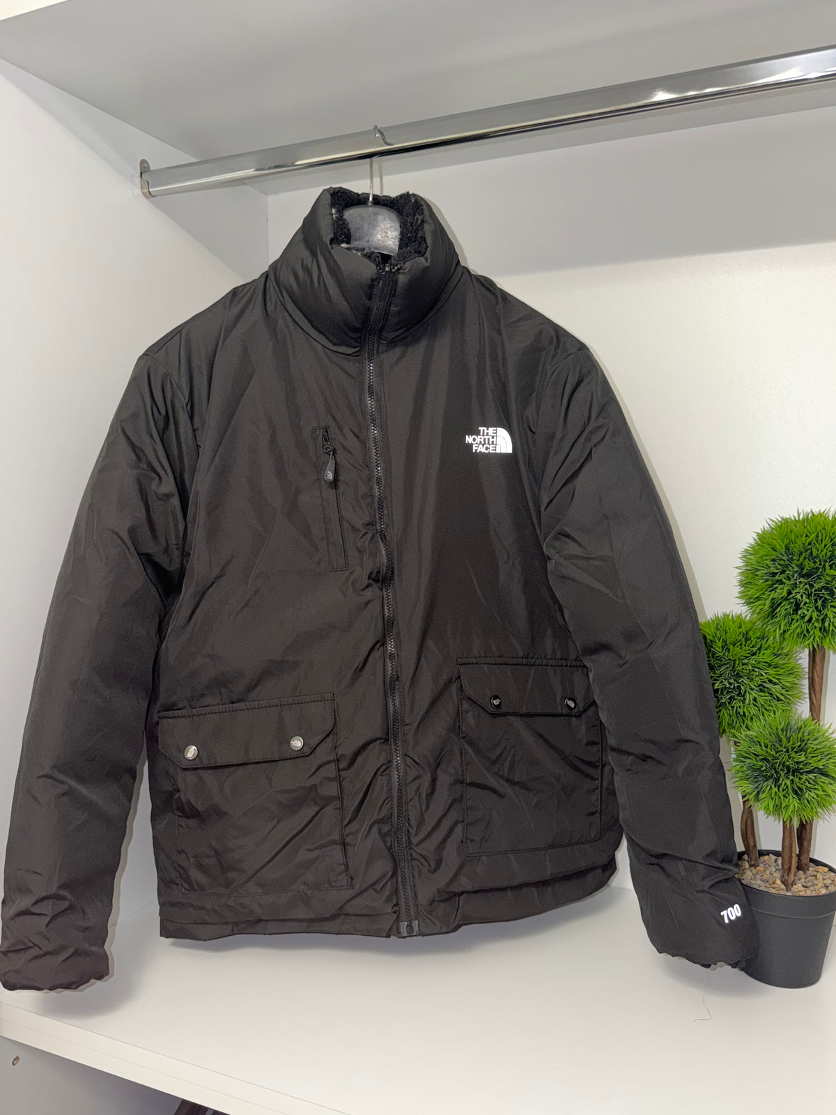 The North Face zimska jakna sa dva lica