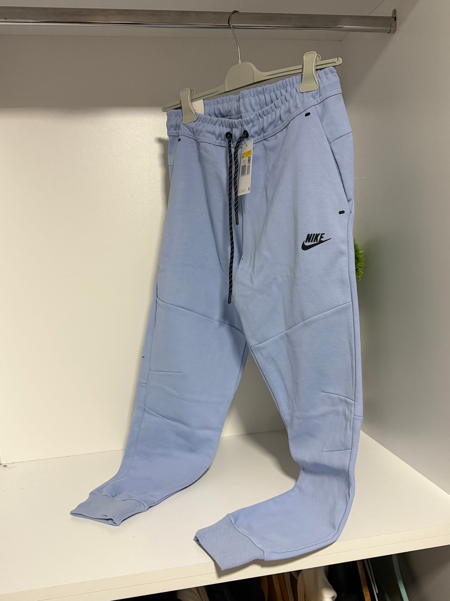 Nike Tech Fleece Trenerka 1/1