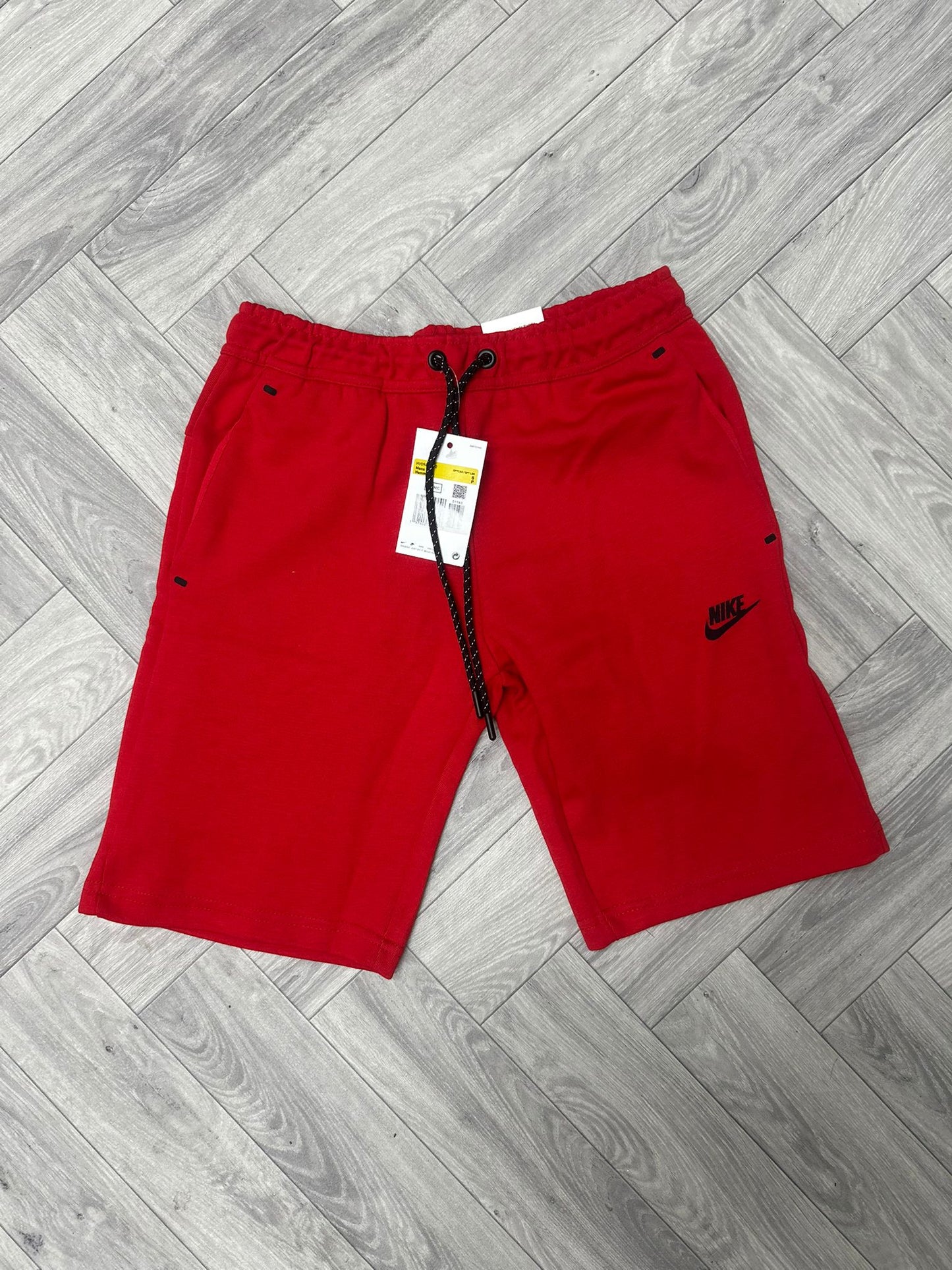 Nike Tech Fleece šorc