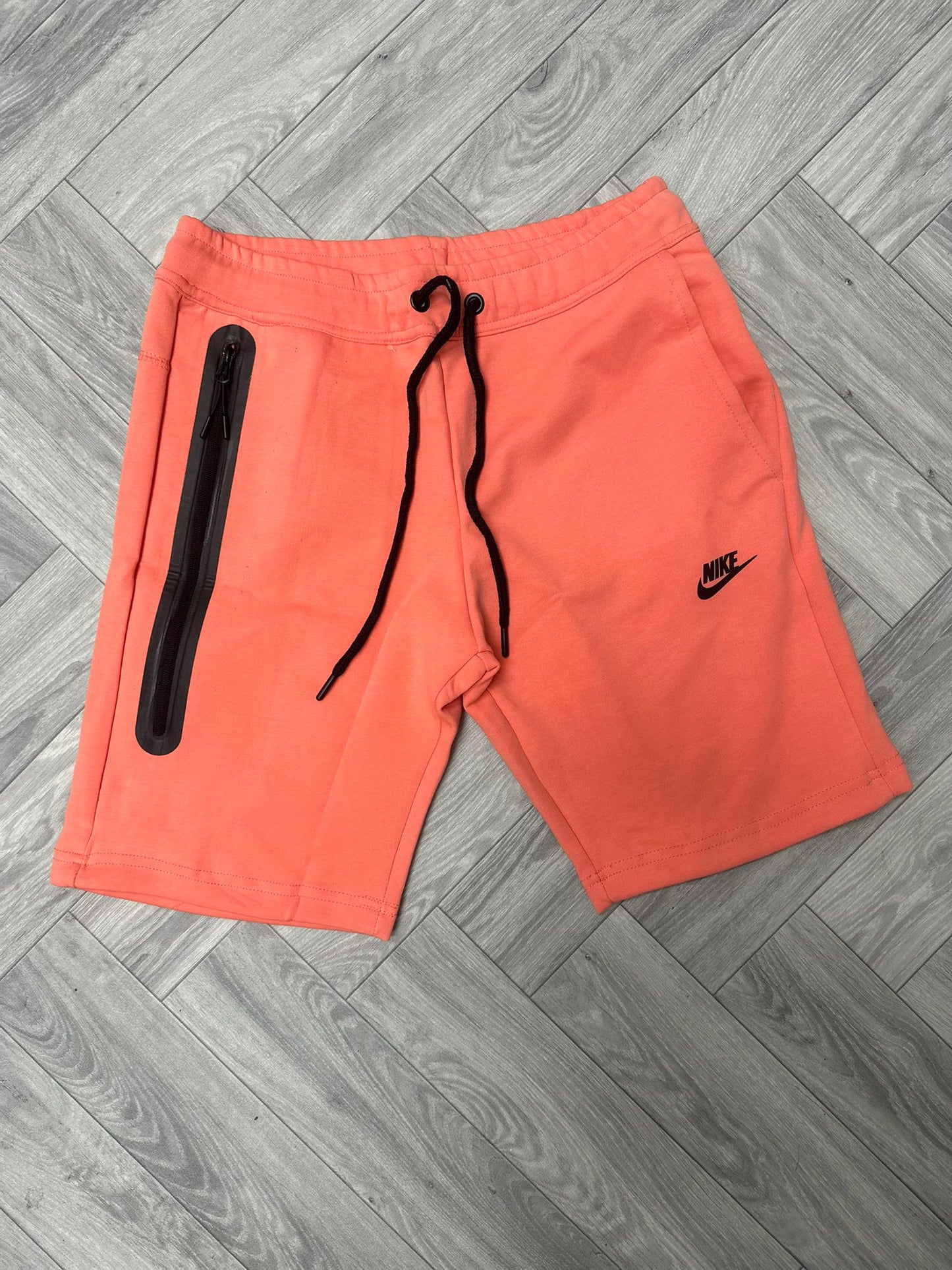 Nike Tech Fleece šorc